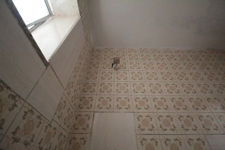 Casa de condomínio à venda com 65m², 2 quartos e 2 vagasBanheiro Social