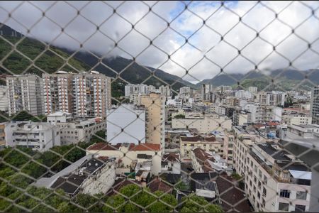Quarto 1 de apartamento para alugar com 2 quartos, 68m² em Tijuca, Rio de Janeiro