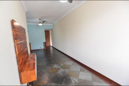 Apartamento para alugar com 68m², 2 quartos e 1 vagaSala