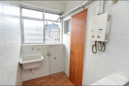 Apartamento para alugar com 68m², 2 quartos e 1 vagaÁrea de Serviço