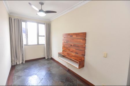 Apartamento para alugar com 68m², 2 quartos e 1 vagaSala