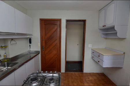 Apartamento para alugar com 68m², 2 quartos e 1 vagaCozinha