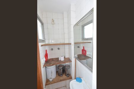 Apartamento para alugar com 68m², 2 quartos e 1 vagaBanheiro de Serviço