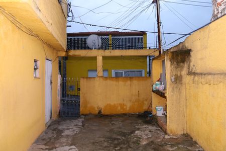 Casa à venda com 276m², 2 quartos e 1 vagaQuintal