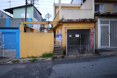 Casa à venda com 276m², 2 quartos e 1 vagaFachada do imóvel - Placa instalada no portão do imóvel - Código da placa: WYNY-1495