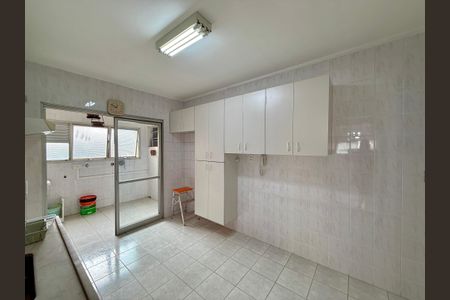 Apartamento à venda com 129m², 3 quartos e sem vagaCozinha 