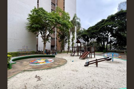 Apartamento à venda com 129m², 3 quartos e sem vagaMercadinho 