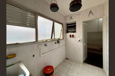 Apartamento à venda com 129m², 3 quartos e sem vagaÁrea de Serviço