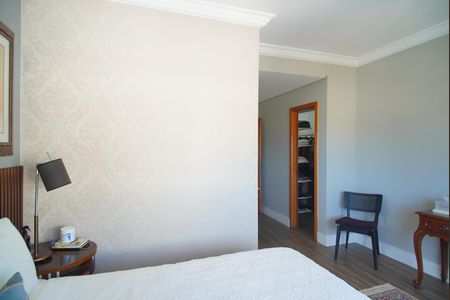 Apartamento para alugar com 220m², 3 quartos e 3 vagasSuíte 1