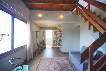 Sala de apartamento para alugar com 3 quartos, 220m² em São João, Porto Alegre