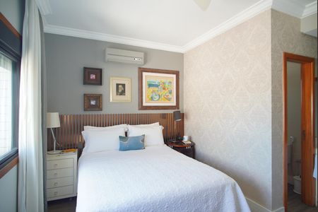 Apartamento para alugar com 220m², 3 quartos e 3 vagasSuíte 1