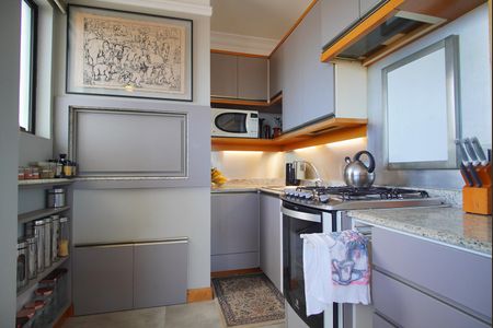 Apartamento para alugar com 220m², 3 quartos e 3 vagasCozinha e Churrasqueira