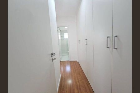 Apartamento à venda com 96m², 2 quartos e 2 vagasQuarto