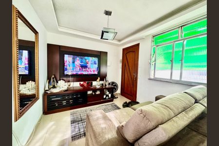 Sala de casa de condomínio para alugar com 2 quartos, 55m² em Taquara, Rio de Janeiro