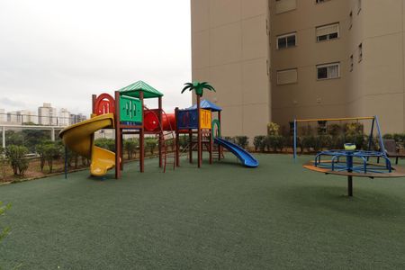 Apartamento à venda com 92m², 2 quartos e 1 vagaÁrea Comum - Playground