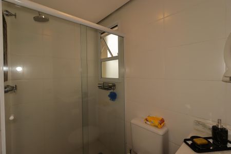 Apartamento à venda com 92m², 2 quartos e 1 vagaBanheiro Social