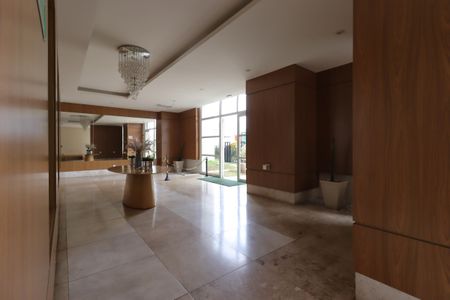 Apartamento à venda com 92m², 2 quartos e 1 vagaÁrea Comum - Hall