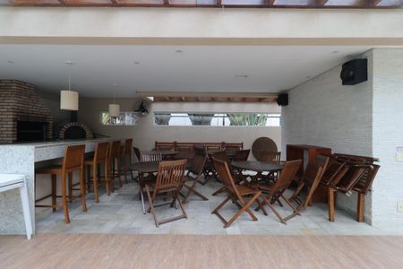 Apartamento à venda com 92m², 2 quartos e 1 vagaÁrea Comum - Churrasqueira