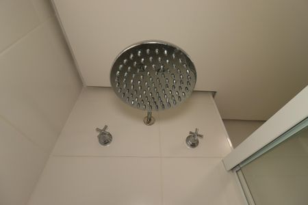 Apartamento à venda com 92m², 2 quartos e 1 vagaBanheiro da Suíte - Chuveiro