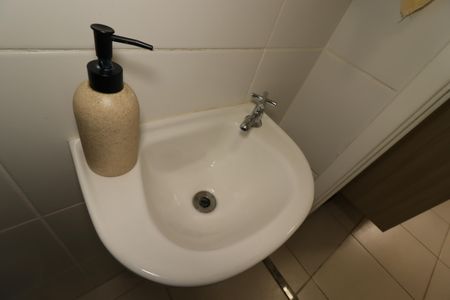 Apartamento à venda com 92m², 2 quartos e 1 vagaBanheiro de Serviço - Pia