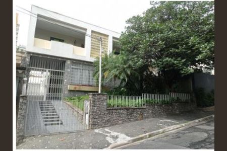 Casa à venda com 408m², 4 quartos e 1 vaga Casa à venda com 408m², 4 quartos e 1 vagaFoto 02