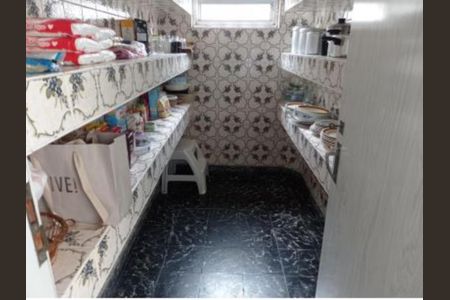 Casa à venda com 408m², 4 quartos e 1 vaga Casa à venda com 408m², 4 quartos e 1 vagaFoto 09