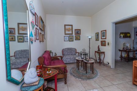 Apartamento à venda com 100m², 2 quartos e sem vagaSala