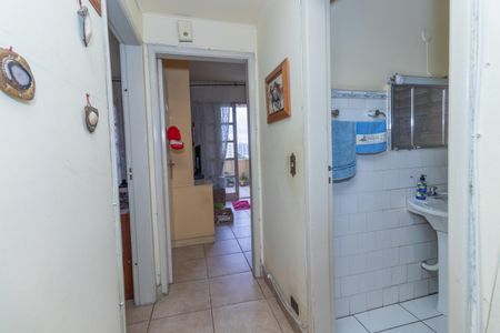 Apartamento à venda com 100m², 2 quartos e sem vagaCorredor