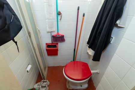 Apartamento à venda com 100m², 2 quartos e sem vagaBanheiro de Serviço