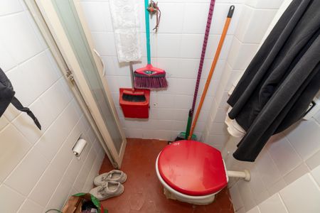 Apartamento à venda com 100m², 2 quartos e sem vagaBanheiro de Serviço