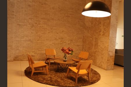 Apartamento para alugar com 63m², 2 quartos e 1 vagaHall social