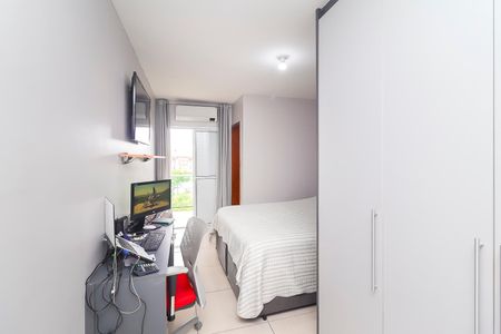 Casa de condomínio à venda com 97m², 2 quartos e 3 vagasQuarto 1 - Suíte