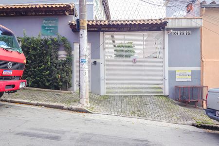 Casa de condomínio à venda com 97m², 2 quartos e 3 vagasFachada