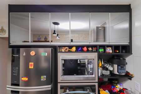 Casa de condomínio à venda com 97m², 2 quartos e 3 vagasCozinha - Armários