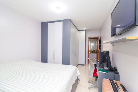 Casa de condomínio à venda com 97m², 2 quartos e 3 vagasQuarto 1 - Suíte