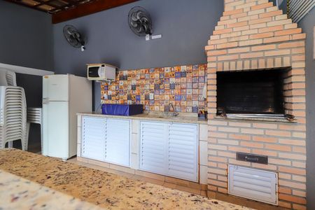 Casa de condomínio à venda com 97m², 2 quartos e 3 vagasÁrea comum - Churrasqueira