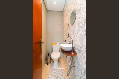 Casa de condomínio à venda com 97m², 2 quartos e 3 vagasLavabo