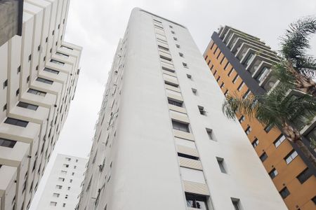 Apartamento à venda com 110m², 3 quartos e 2 vagasFachada