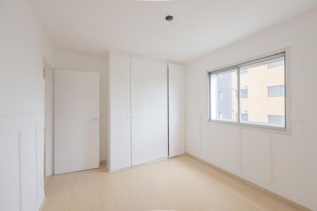 Apartamento à venda com 110m², 3 quartos e 2 vagasQuarto 2