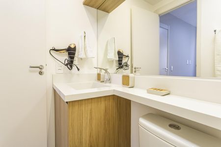 Apartamento para alugar com 30m², 1 quarto e sem vagaBanheiro da Suíte