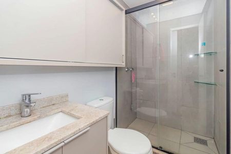 Banheiro 1 de apartamento para alugar com 2 quartos, 60m² em Jardim do Salso, Porto Alegre
