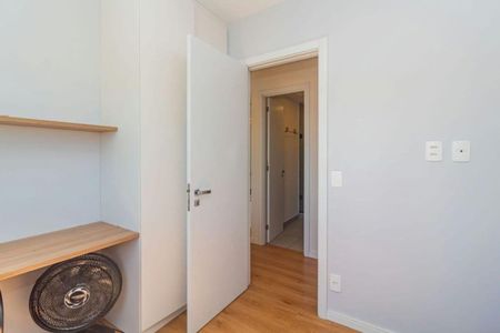 Quarto 2 de apartamento para alugar com 2 quartos, 60m² em Jardim do Salso, Porto Alegre