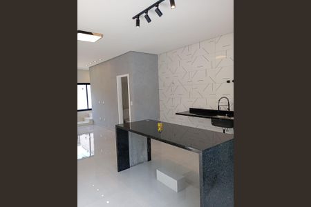 Casa de condomínio à venda com 150m², 3 quartos e 2 vagas Casa de condomínio à venda com 150m², 3 quartos e 2 vagasCozinha