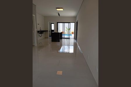 Casa de condomínio à venda com 150m², 3 quartos e 2 vagas Casa de condomínio à venda com 150m², 3 quartos e 2 vagasSala