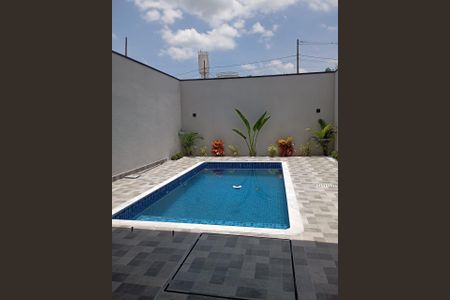 Casa de condomínio à venda com 150m², 3 quartos e 2 vagas Casa de condomínio à venda com 150m², 3 quartos e 2 vagasÁrea externa