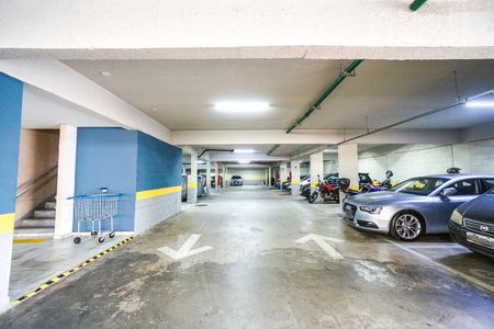 Apartamento para alugar com 41m², 2 quartos e 1 vaga Apartamento para alugar com 41m², 2 quartos e 1 vagaGaragem