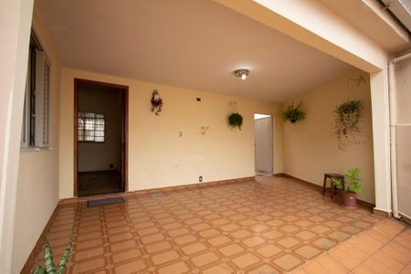 Casa para alugar com 130m², 3 quartos e 1 vagaVaranda Frente