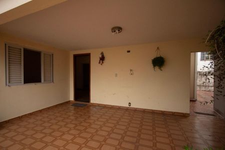 Casa para alugar com 130m², 3 quartos e 1 vagaVaranda Frente