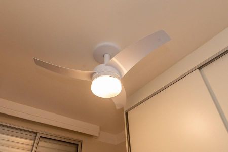 Apartamento para alugar com 71m², 3 quartos e 1 vagaDetalhe Quarto 2-Ventilador