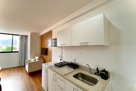 Apartamento para alugar com 29m², 1 quarto e sem vaga